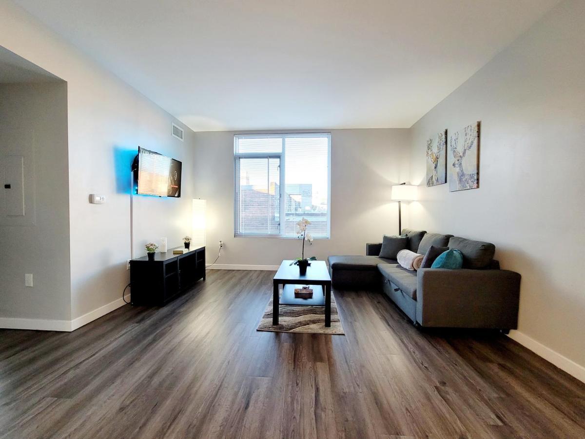 Downtown Luxury Minutes From Everything